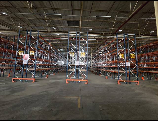 12,732M² WAREHOUSE TO LET IN HERIOTDALE